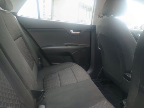 Used 2022 Kia Rio S w/ Technology Package image 12