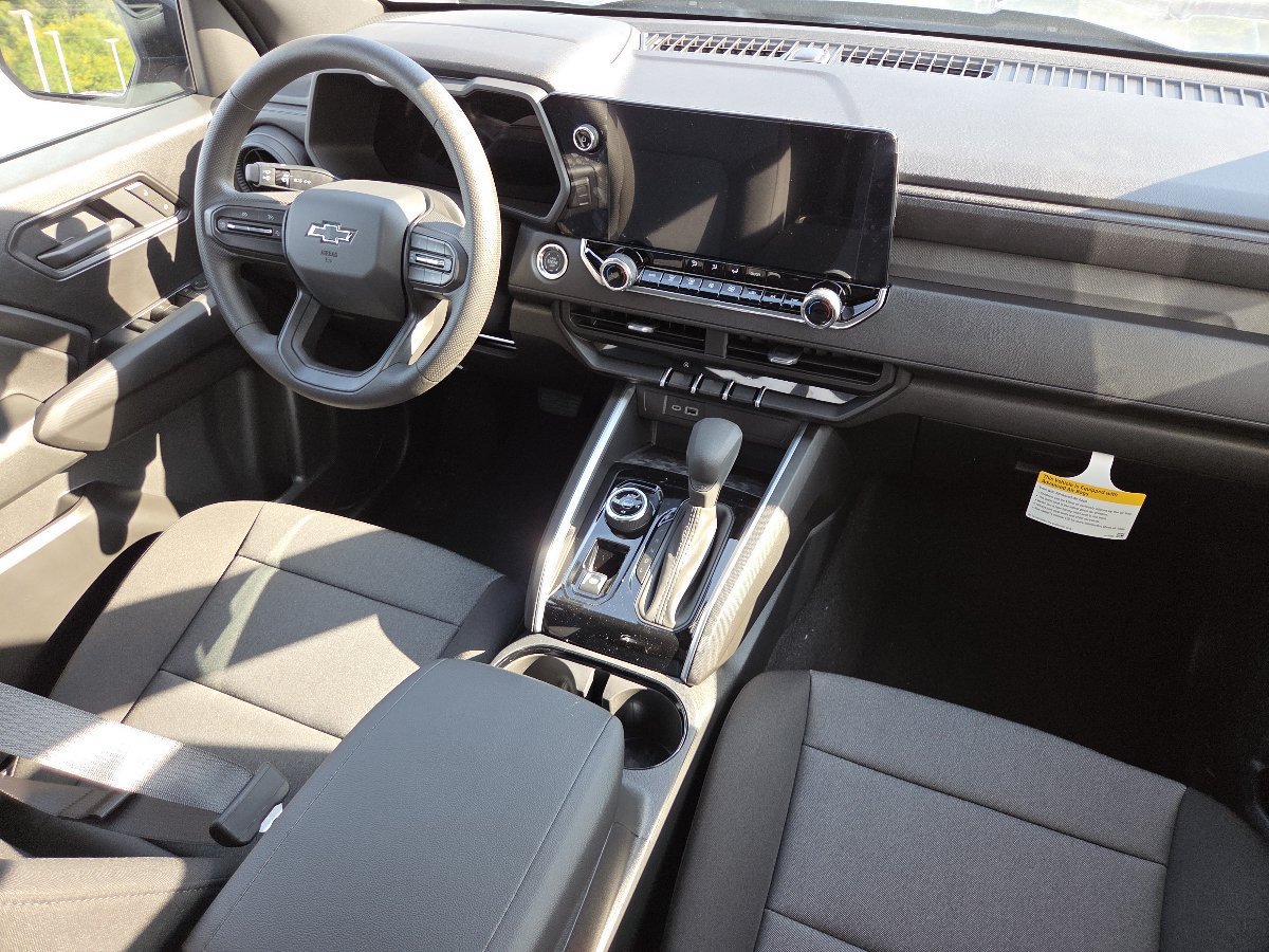New 2026 Chevrolet Colorado Trail Boss AWD/4WD image 25