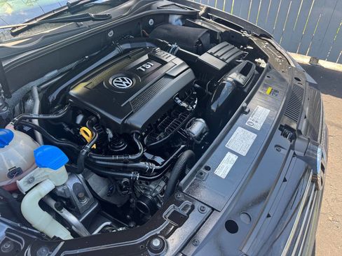 Used 2015 Volkswagen Passat 1.8T Wolfsburg Edition image 12