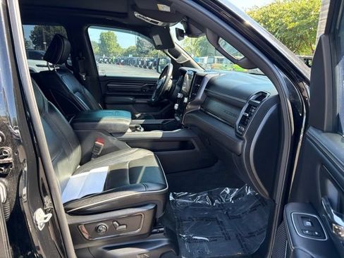 Used 2023 RAM 1500 Limited w/ Body Color Bumper Group AWD/4WD image 11