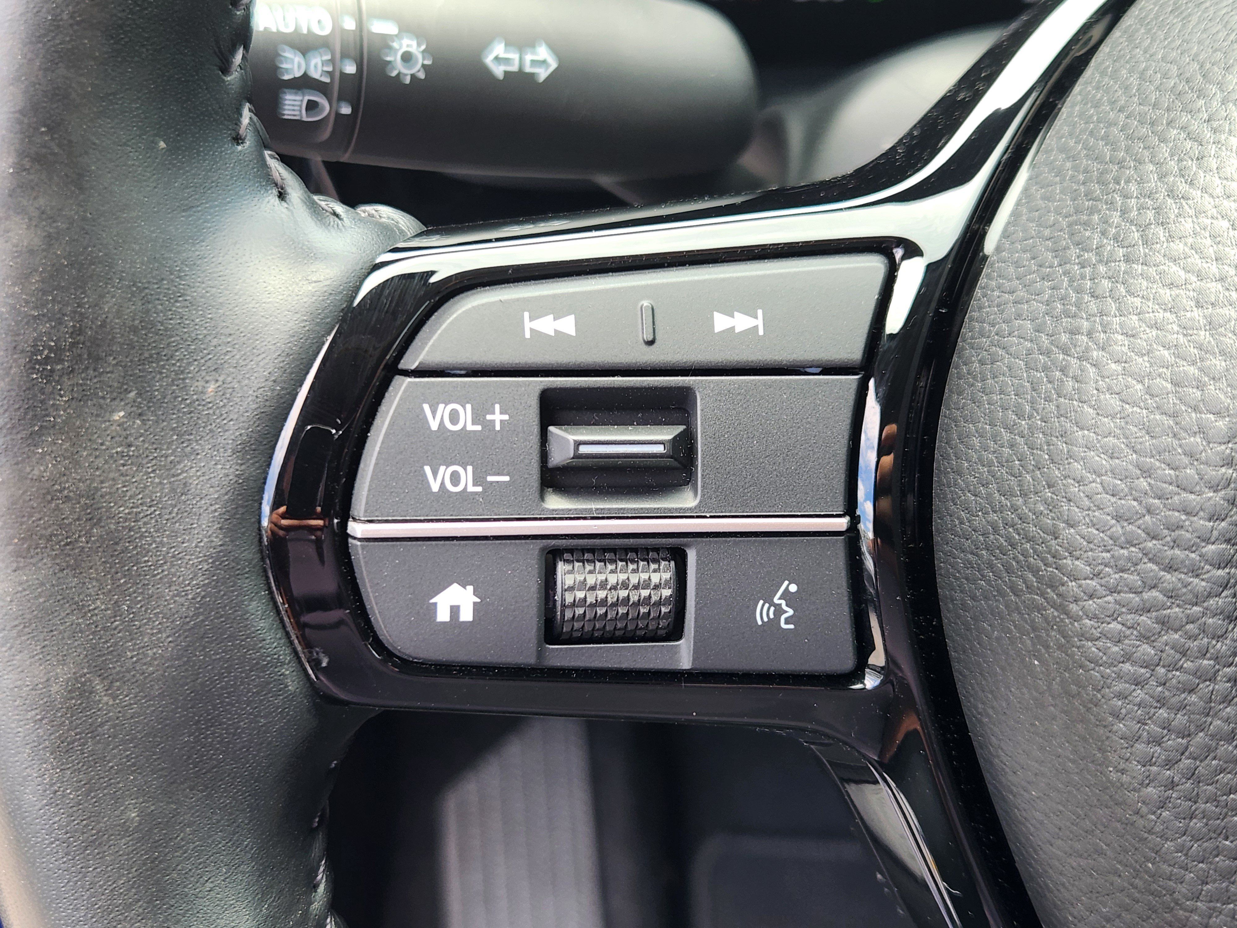 Used 2023 Honda CR-V EX-L image 23