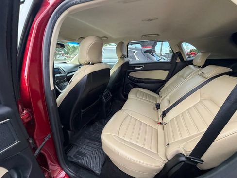 Used 2019 Ford Edge SEL w/ Equipment Group 201A FWD image 14