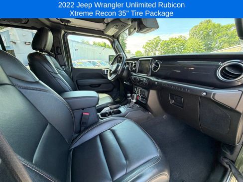 Used 2022 Jeep Wrangler Unlimited Rubicon w/ Xtreme Recon 35" Tire Package AWD/4WD image 11