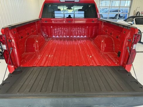 Used 2025 Chevrolet Silverado 1500 LT image 20