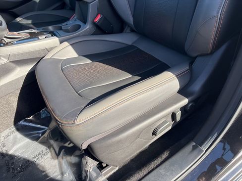 Certified 2024 Subaru Crosstrek 2.5i Limited w/ Crosstrek Mirror Package AWD/4WD image 13