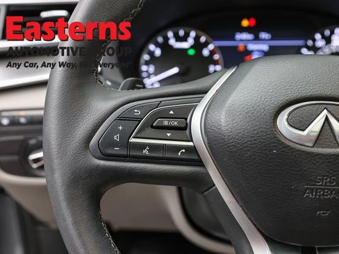 Used 2023 INFINITI QX50 Luxe AWD/4WD image 15