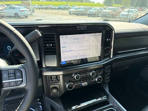New 2026 Ford F250 Lariat w/ Chrome Package AWD/4WD image 18
