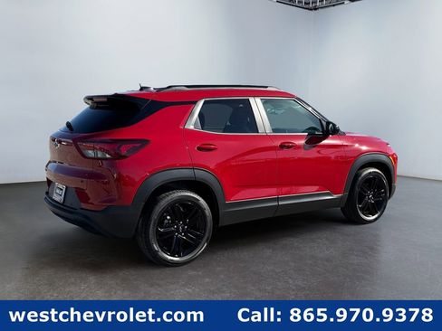 New 2026 Chevrolet TrailBlazer LT w/ Midnight Edition image 3