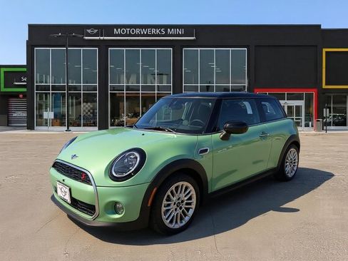 New 2026 MINI Cooper S image 1