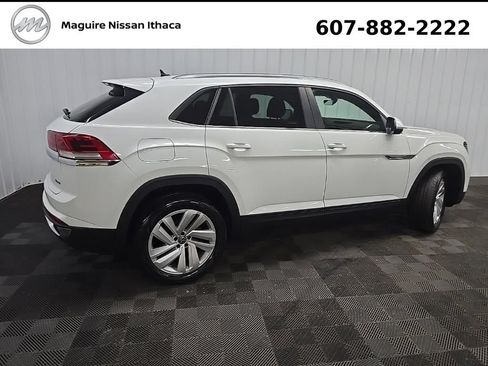 Used 2023 Volkswagen Atlas Cross Sport SE AWD/4WD image 4