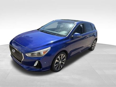 Used 2019 Hyundai Elantra GT w/ Style Package 02 FWD image 8