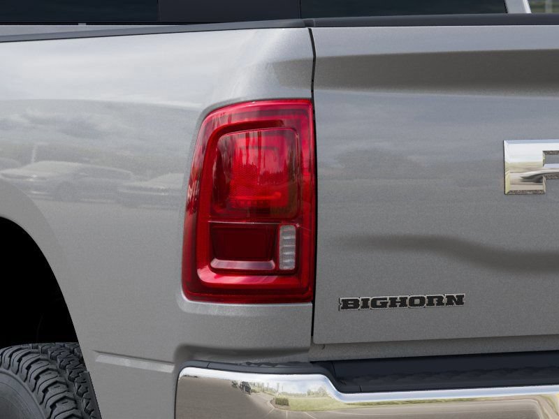 New 2025 RAM 3500 Big Horn AWD/4WD image 10