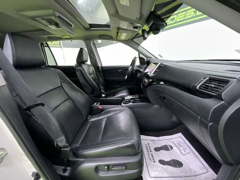 Used 2017 Honda Pilot Elite image 32