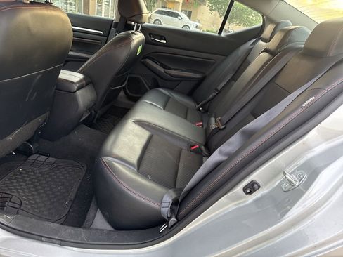 Used 2023 Nissan Altima 2.5 SR image 15