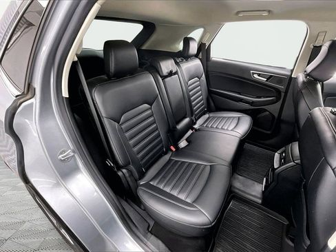 Used 2022 Ford Edge SEL w/ Convenience Package image 27