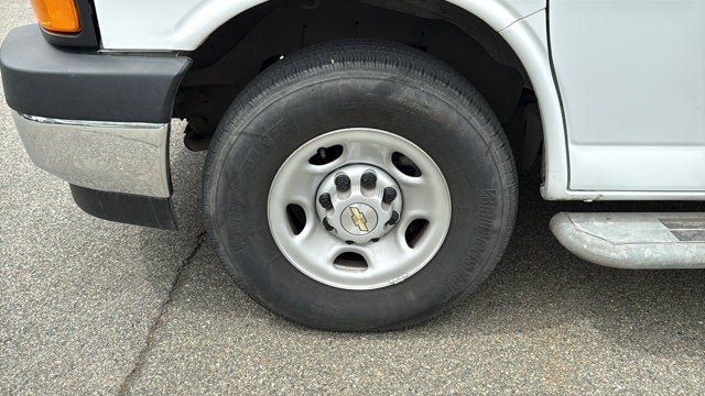 Used 2024 Chevrolet Express 2500 w/ Driver Convenience Package RWD image 11