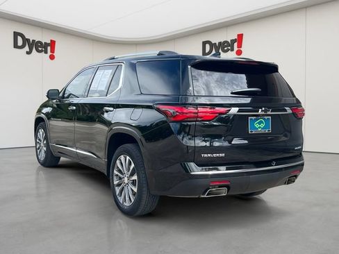 Certified 2023 Chevrolet Traverse Premier FWD image 3
