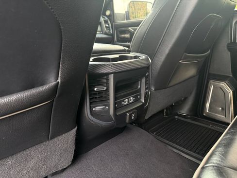 Used 2021 RAM 2500 Limited AWD/4WD image 38