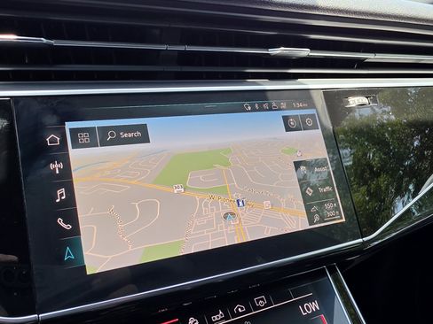 Used 2020 Audi Q8 Premium Plus AWD/4WD image 40