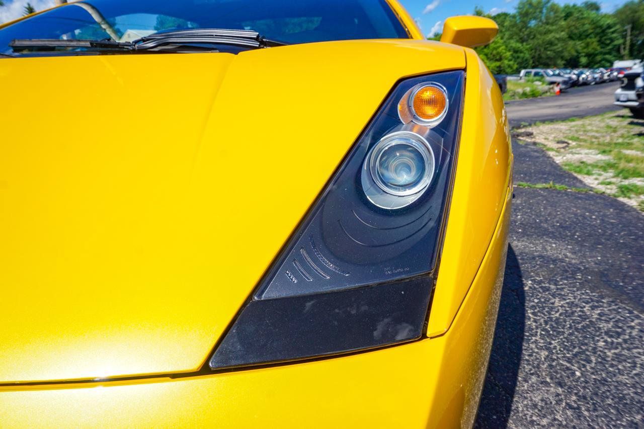 Used 2005 Lamborghini Gallardo AWD/4WD image 45