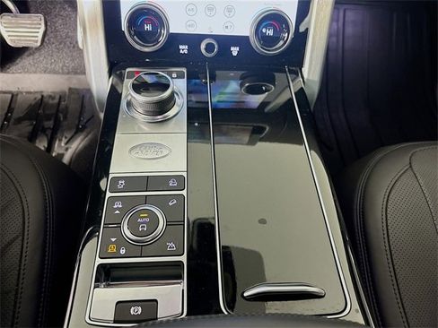 Used 2021 Land Rover Range Rover Westminster Edition image 19