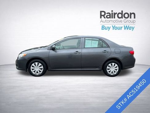 Used 2010 Toyota Corolla LE FWD image 4