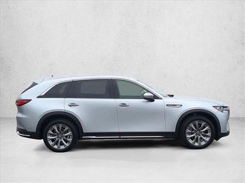 Used 2025 MAZDA CX-90 3.3 Turbo w/ Premium Plus Pkg image 4