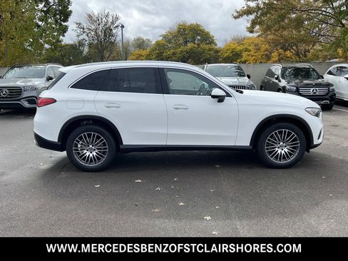 Used 2026 Mercedes-Benz GLC 300 4MATIC image 7