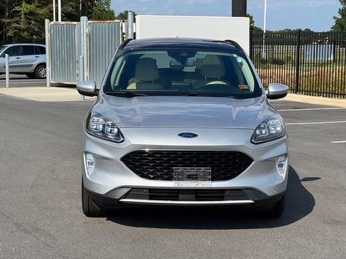 Used 2020 Ford Escape Titanium AWD/4WD image 6