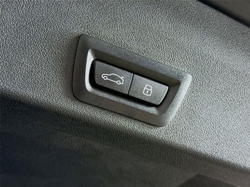 Used 2024 BMW XM Label Red AWD/4WD image 22