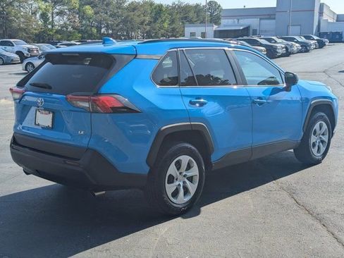 Used 2021 Toyota RAV4 LE image 7
