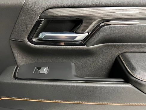 Used 2024 GMC Sierra 3500 AT4 w/ AT4 Premium Plus Package AWD/4WD image 47