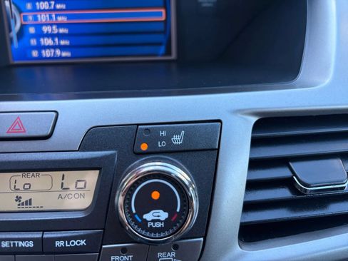 Used 2016 Honda Odyssey EX-L image 27