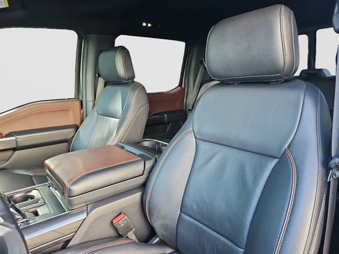 Used 2022 Ford F150 Lariat w/ Equipment Group 502A High AWD/4WD image 25