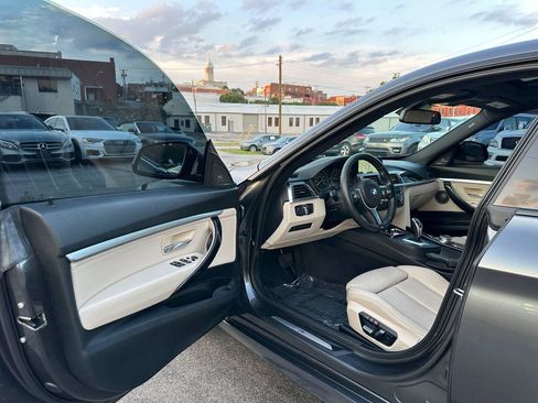 Used 2018 BMW 330i Gran Turismo xDrive AWD/4WD image 9