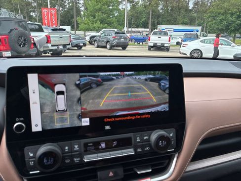 New 2026 Toyota Grand Highlander AWD image 20