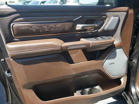 Used 2025 RAM 1500 Limited AWD/4WD image 29