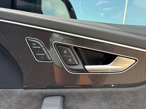 Used 2022 Audi SQ8 Prestige w/ Prestige Package AWD/4WD image 43
