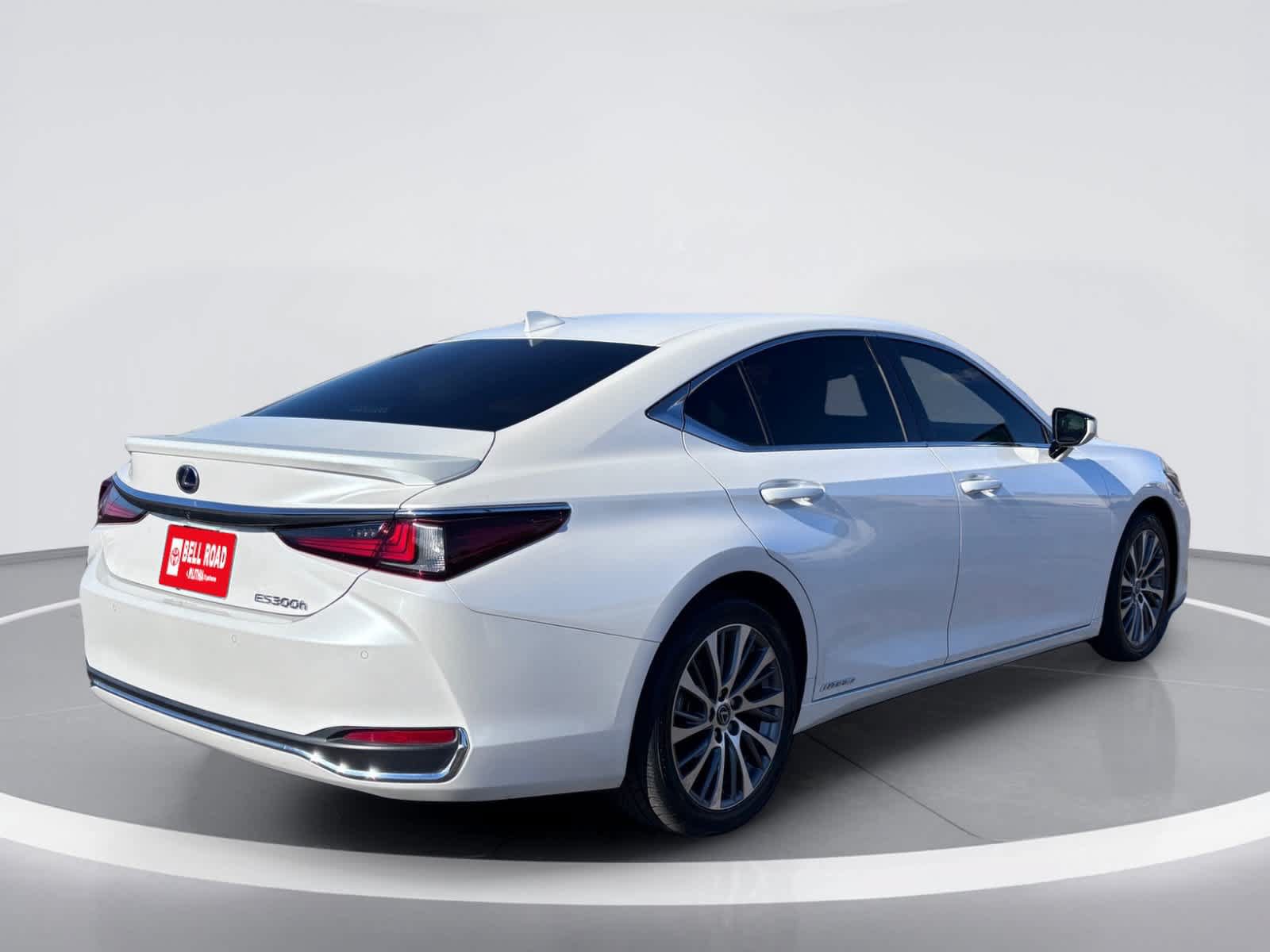 Used 2019 Lexus ES 300h w/ Premium Package FWD image 9