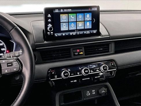 Used 2023 Honda Pilot EX-L image 6