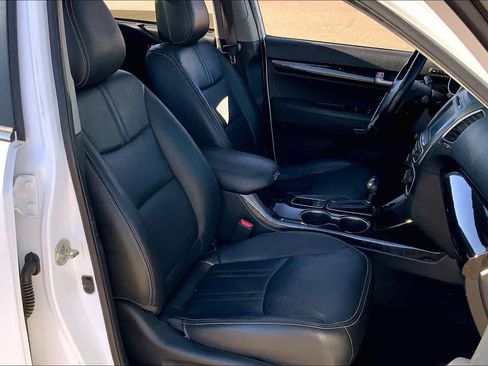 Used 2015 Kia Sorento SX FWD image 8