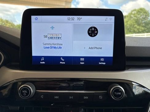 Used 2021 Ford Escape SEL w/ Technology Package AWD/4WD image 18