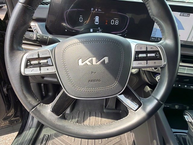 Used 2024 Kia Telluride LX FWD image 30