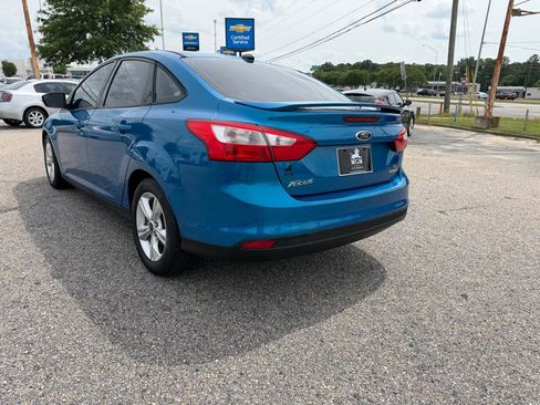 Used 2014 Ford Focus SE FWD image 17