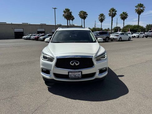 Used 2019 INFINITI QX60 Luxe w/ Essential Package AWD/4WD image 4