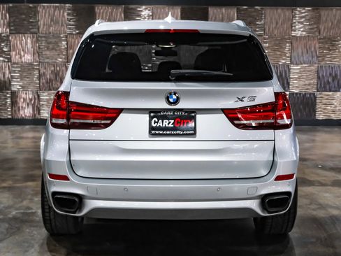 Used 2018 BMW X5 xDrive50i AWD/4WD image 9