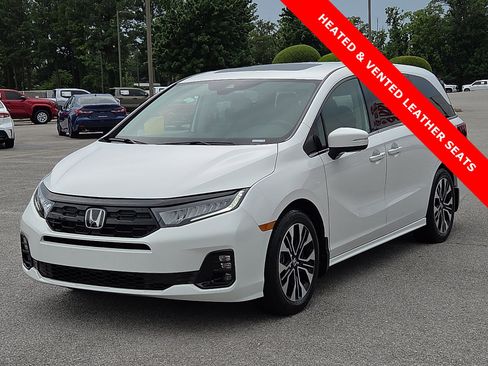 Used 2025 Honda Odyssey Elite image 2