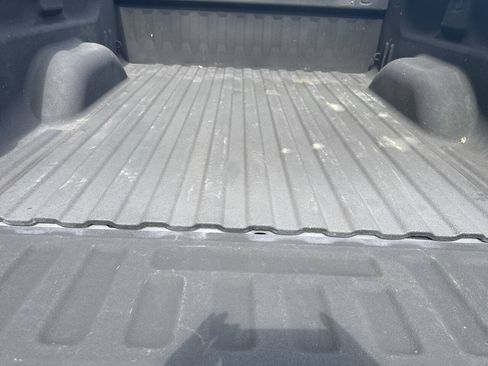 Used 2018 Chevrolet Silverado 1500 LT w/ All Star Edition AWD/4WD image 20