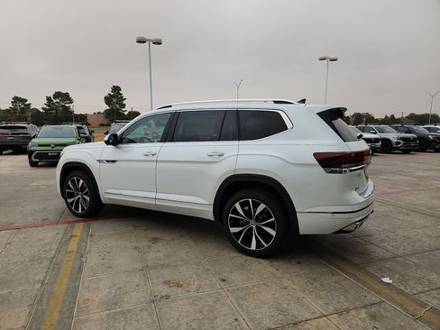 New 2026 Volkswagen Atlas SEL Premium R-Line image 4