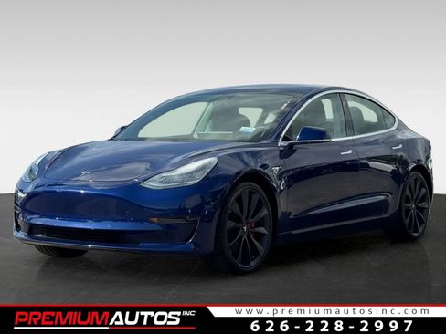 Used 2020 Tesla Model 3 Performance image 1